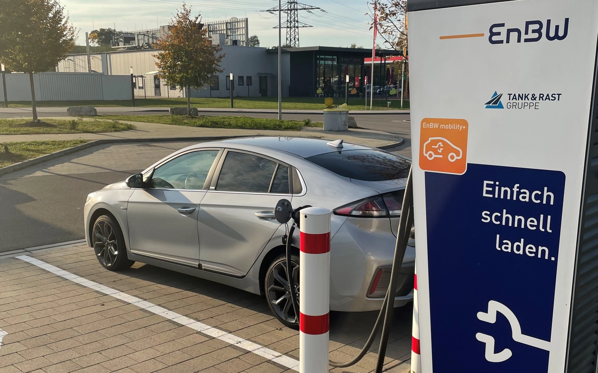 Electric car at the EnBW charging point