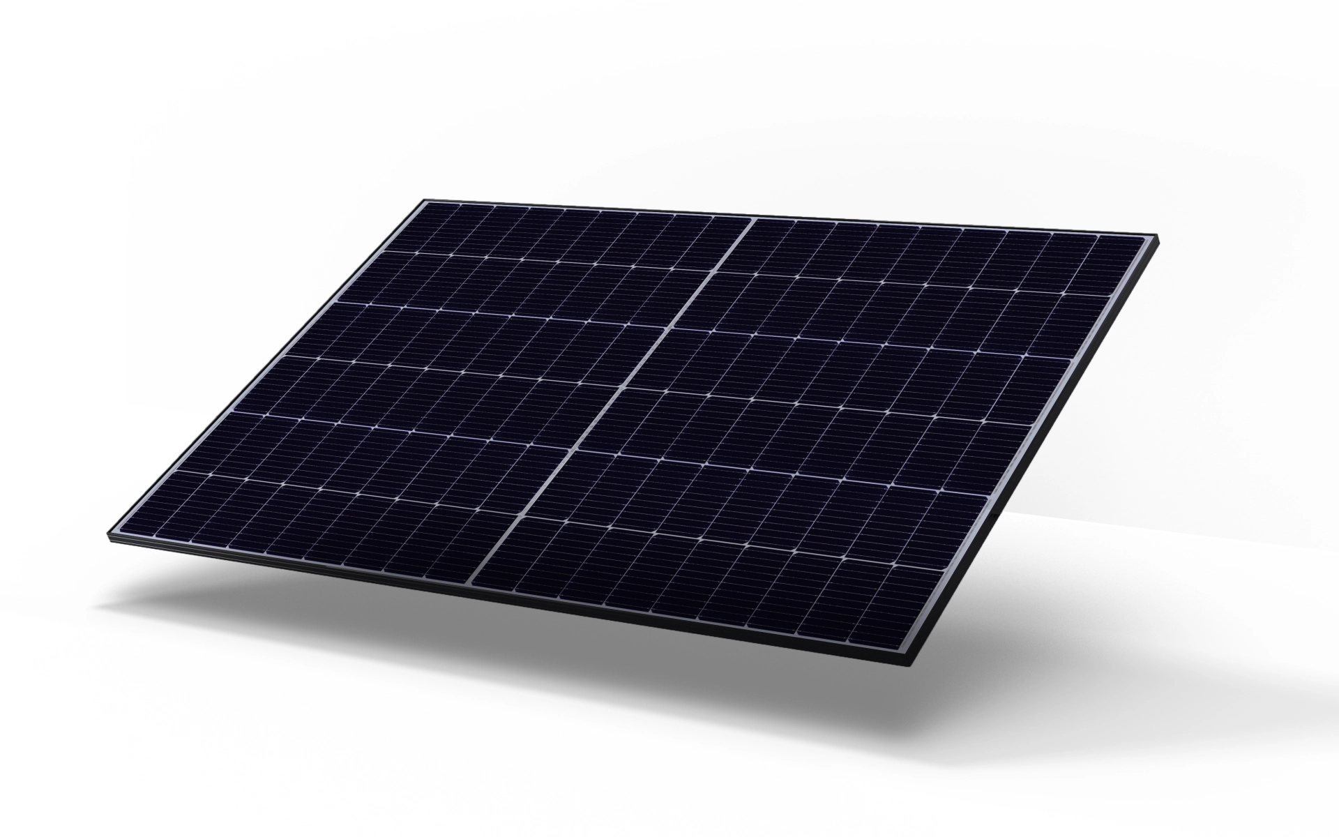 Ein Solarpanel vor weißem Hintergrund. Gut zu erkennen ist die Struktur der einzelnen Zellen des Moduls.