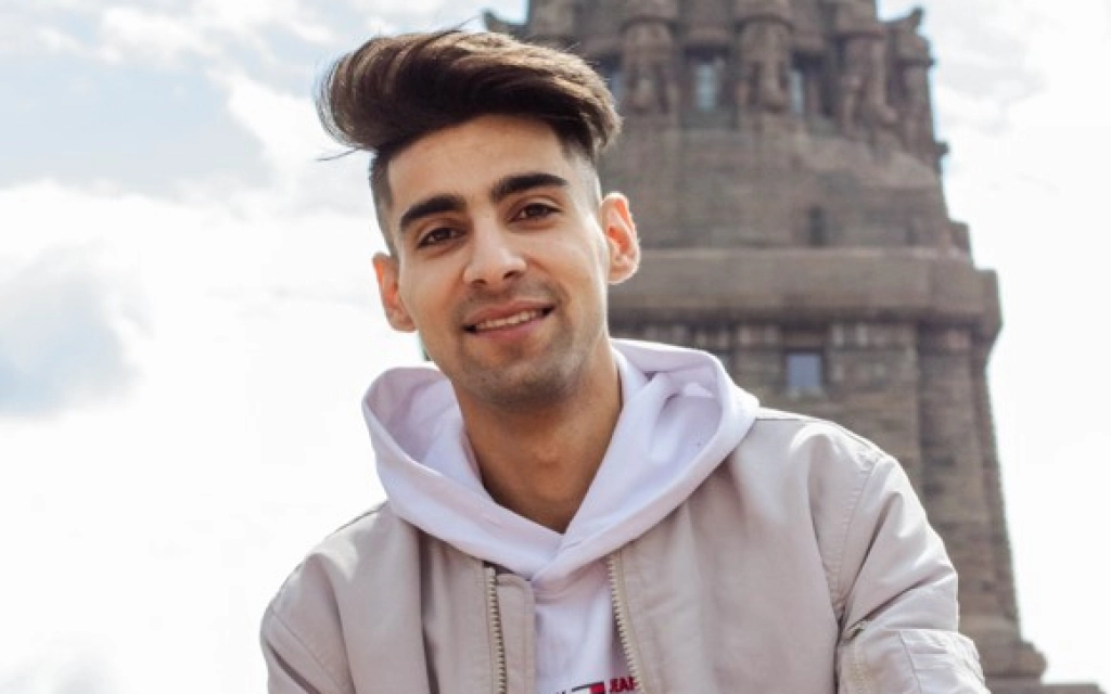 Shabab Khan Ahmadzai – Auszubildender zum Kaufmann für Büromanagement bei SENEC