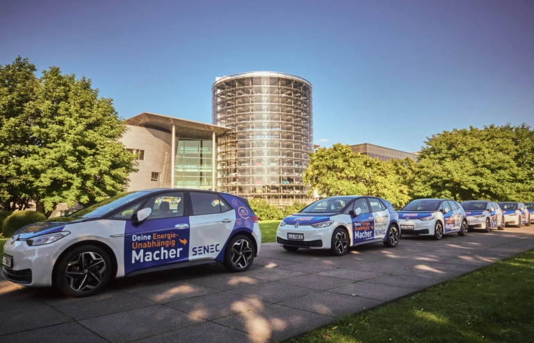 Elektroautos mit SENEC-Branding