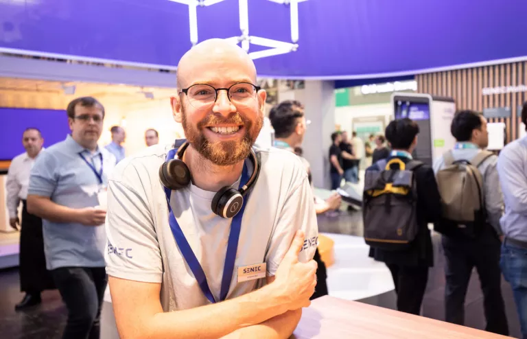 Johannes Ruf beim Interview auf der Intersolar.
