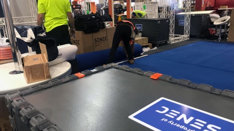 SENEC exhibition stand build-up part 3