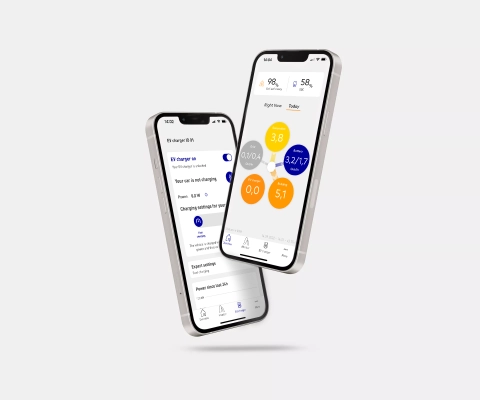 SENEC.App opened on two smartphones