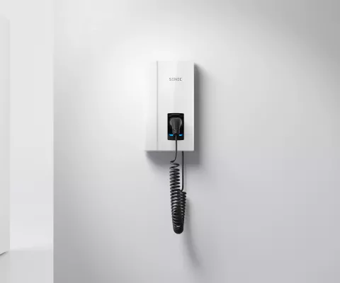 SENEC.Wallbox plus von vorn